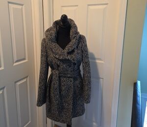 Calvin Klein Women's Black and Gray Sweater Coat. Size 2.